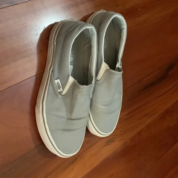 Vans - Picture 1 of 1